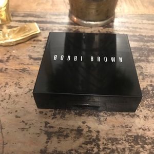 Bobbi Brown shimmer brick highlighter